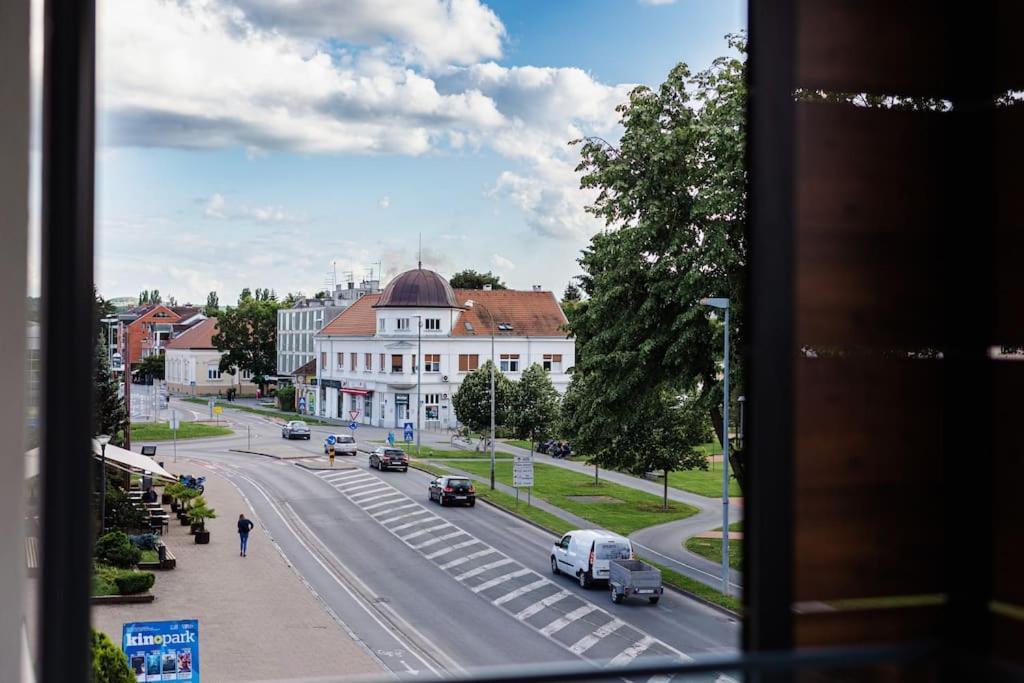 Apartman Lux Self Check-In Virovitica Exterior photo