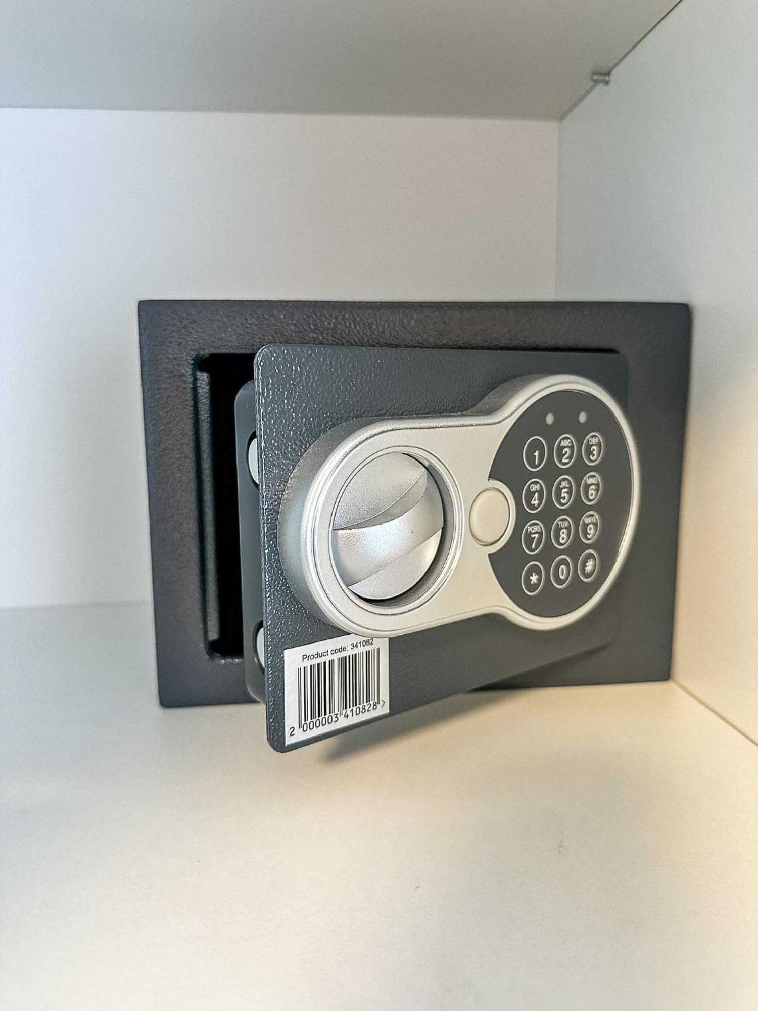 Apartman Lux Self Check-In Virovitica Exterior photo